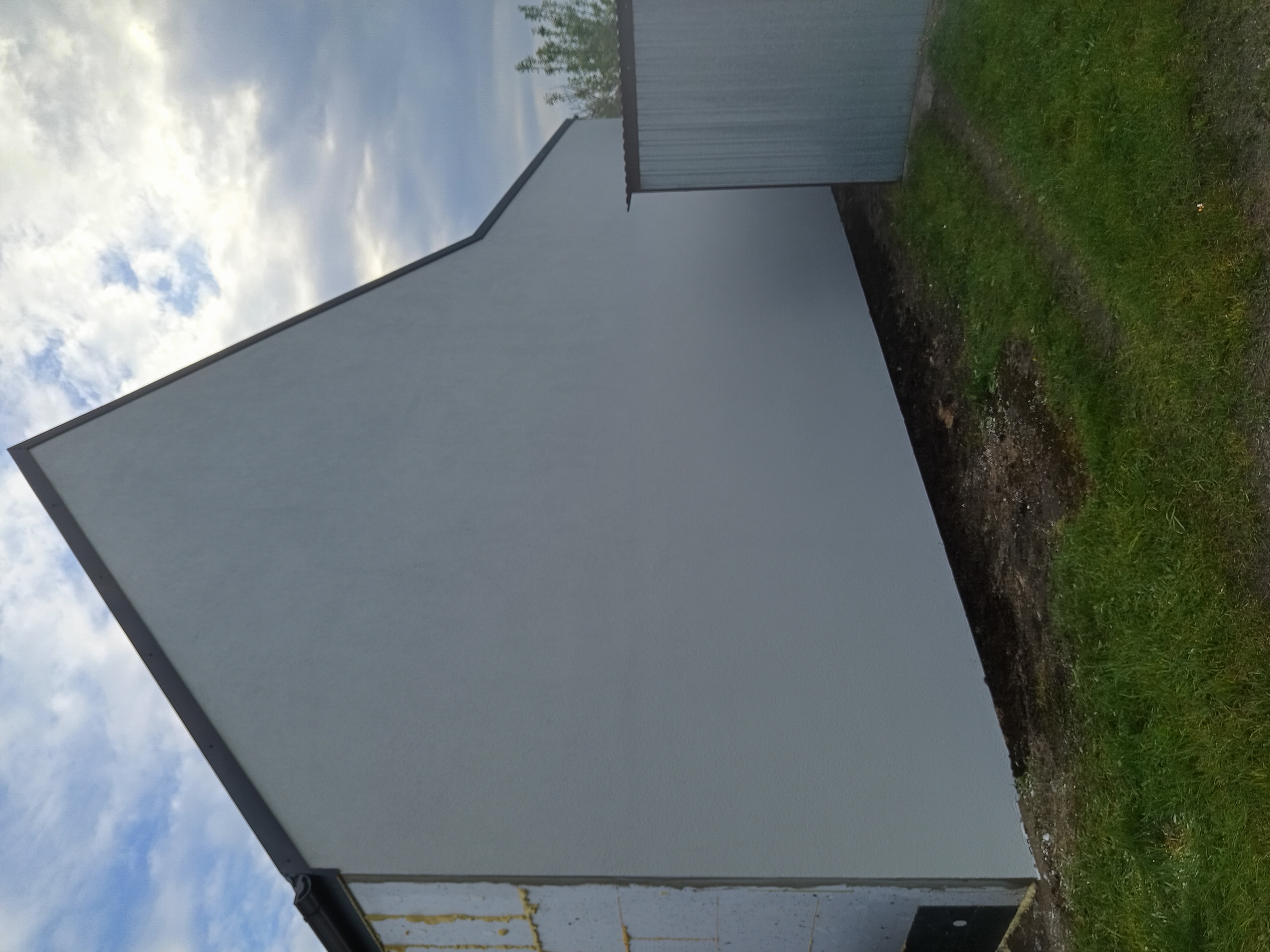 Dębnica Kaszubska - elewacja - zdjęcie 2