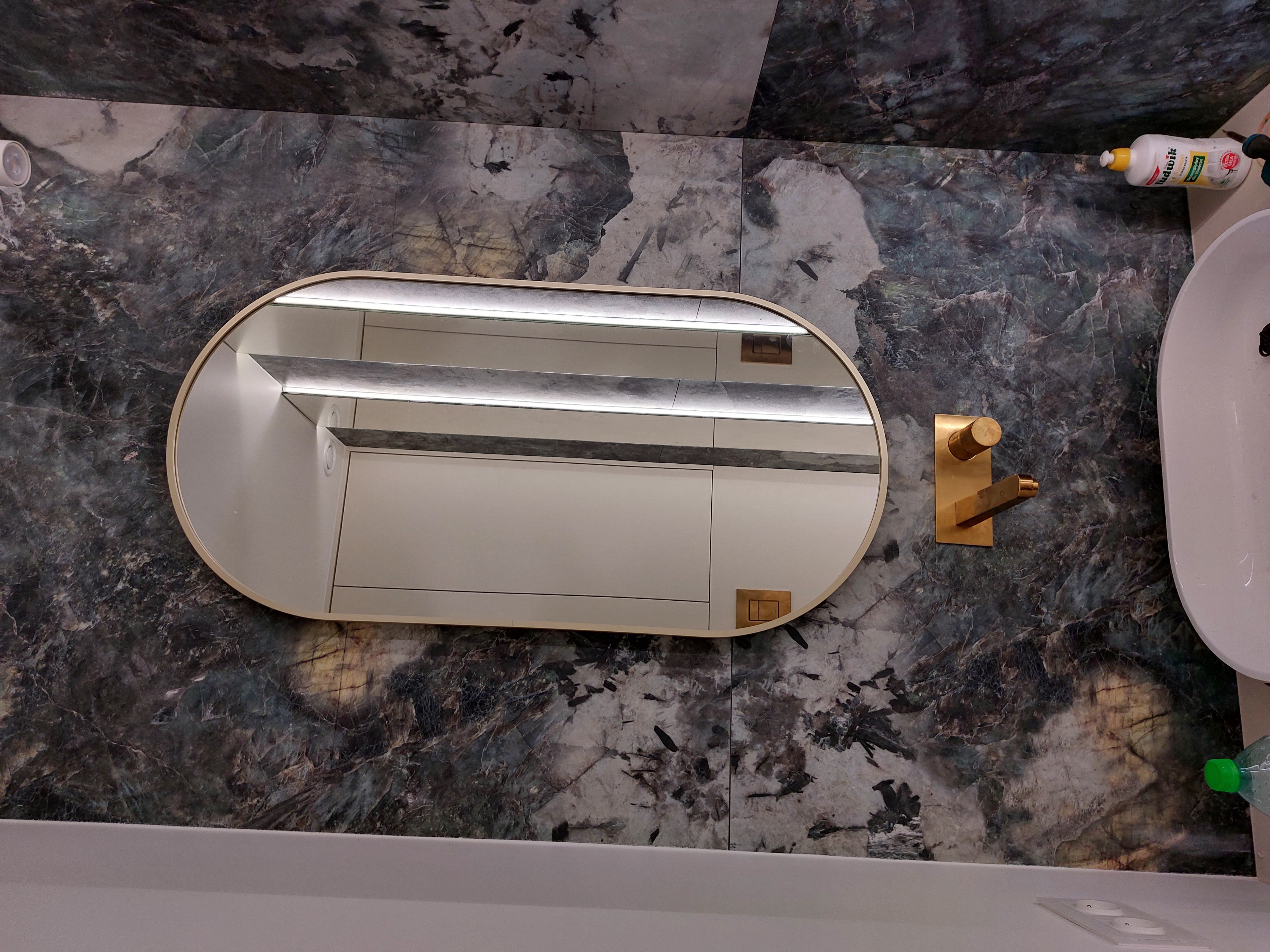 Grabno: wykończenie łazienki