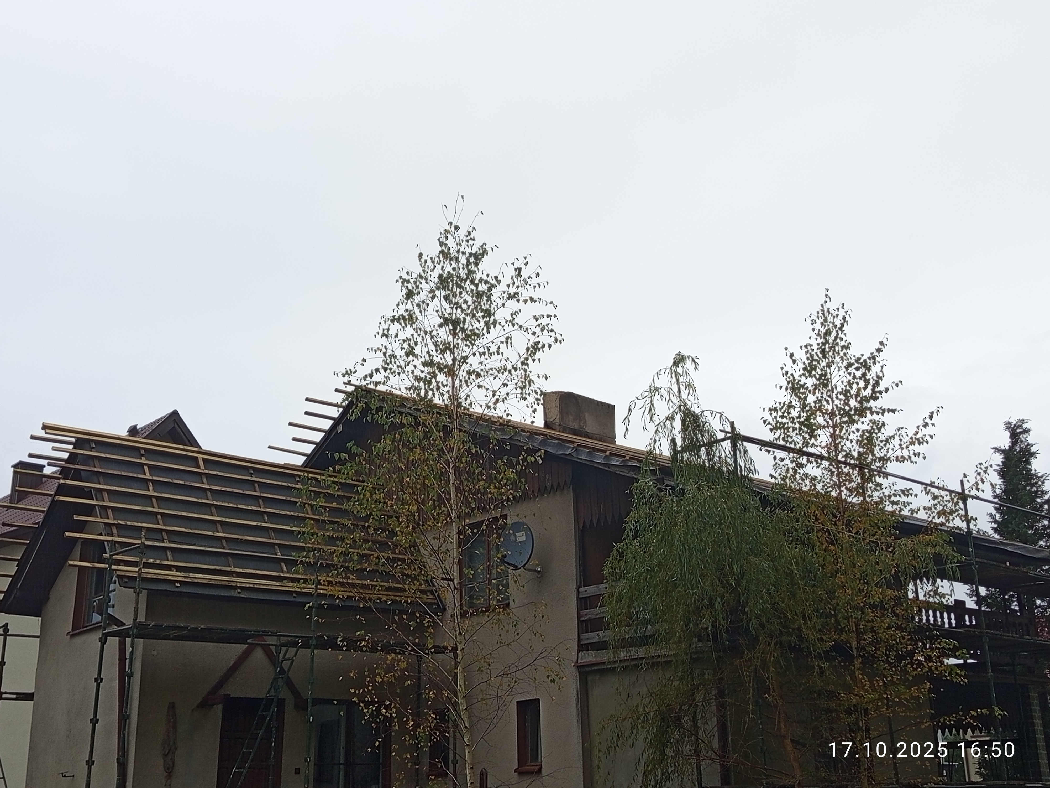 Sulęczyno: remont domu z lat 80.